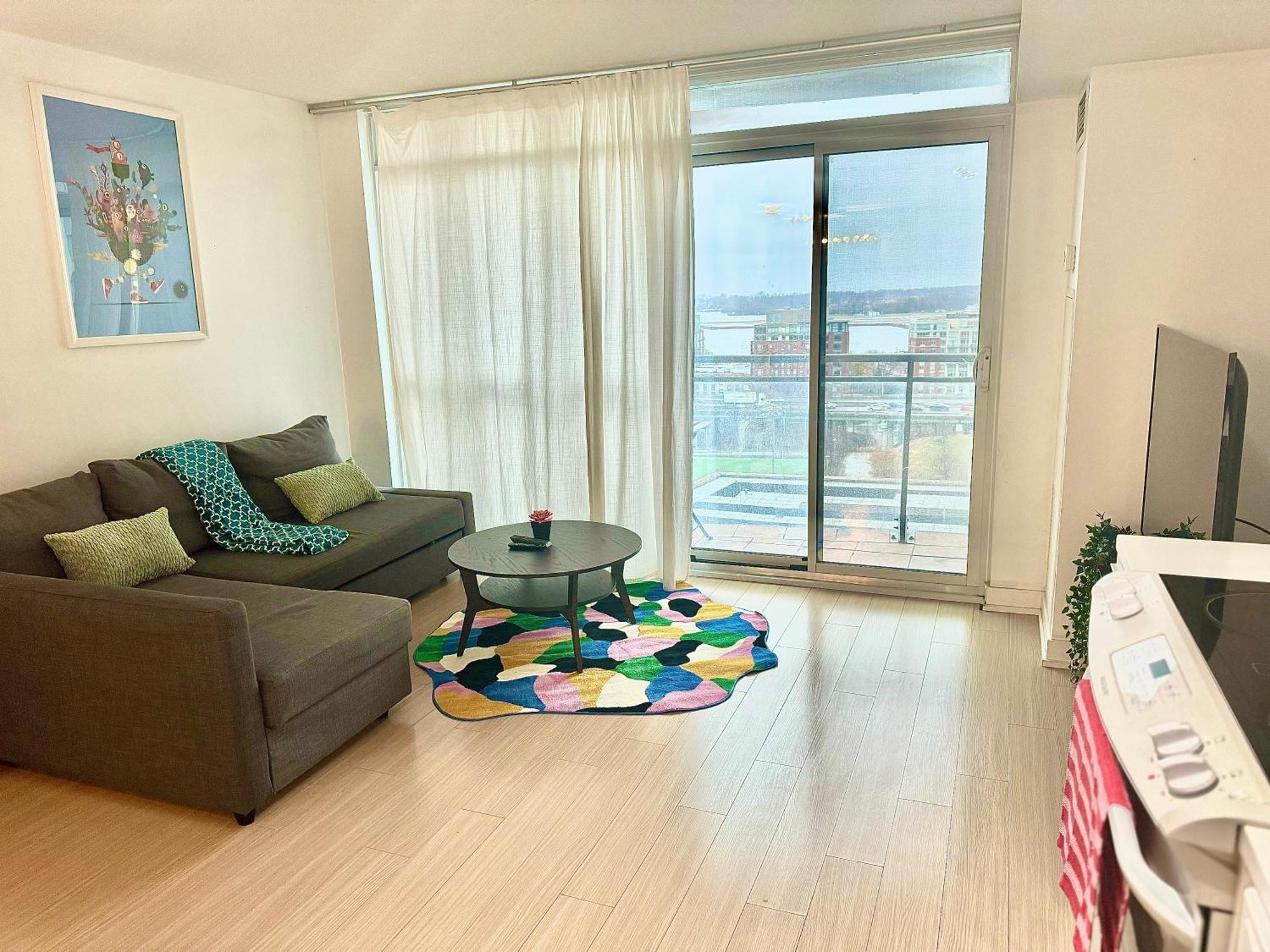 Lush Condo By Cntower - Free Parking تورونتو المظهر الخارجي الصورة